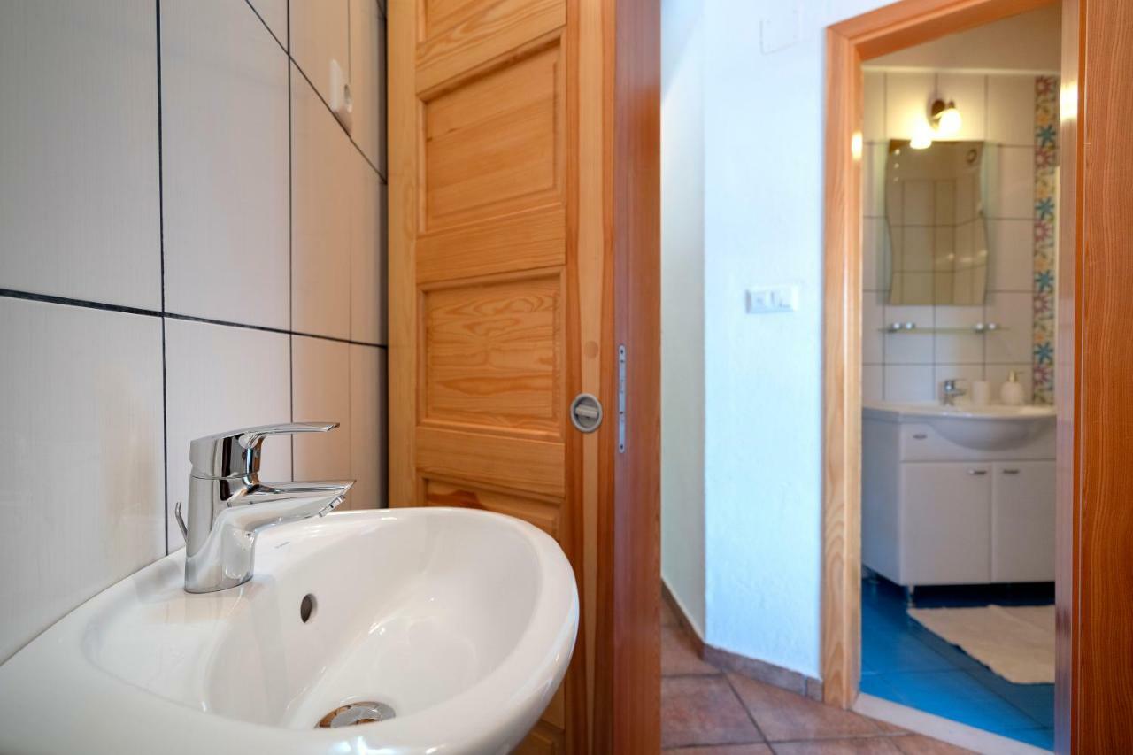 Benedeta-dubovica Hvar Villa
